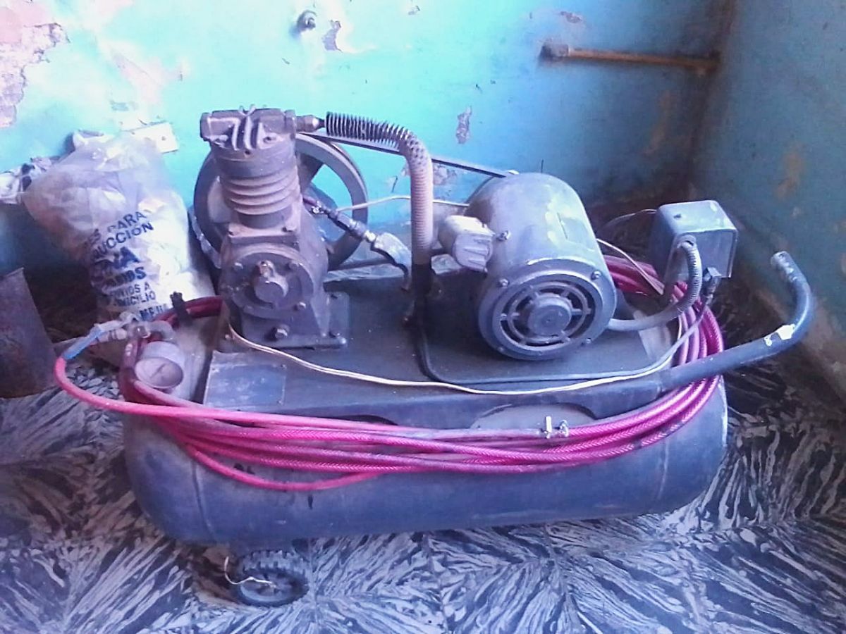Compresor de Aire (Excelente Oportunidad. VENTA URGENTE)