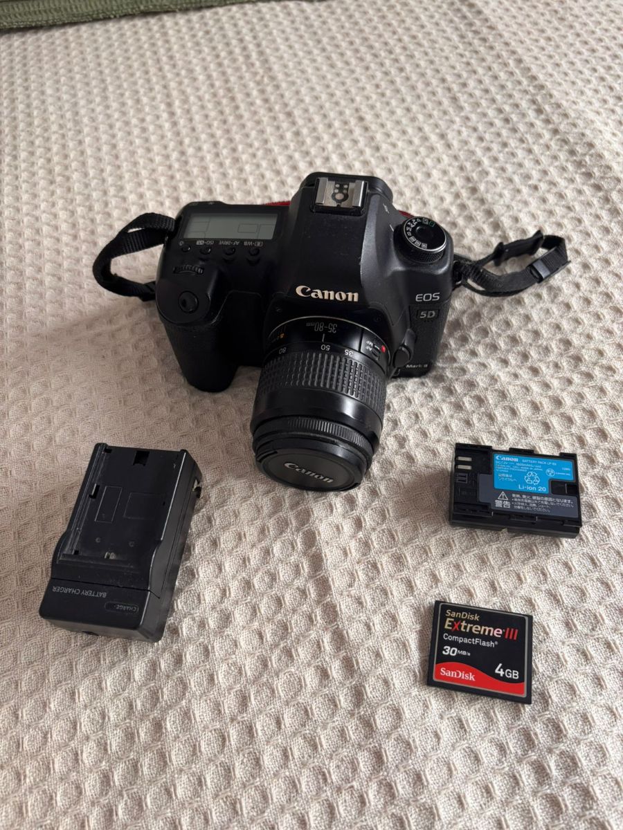 Cámara Canon EOS 5D Mark II