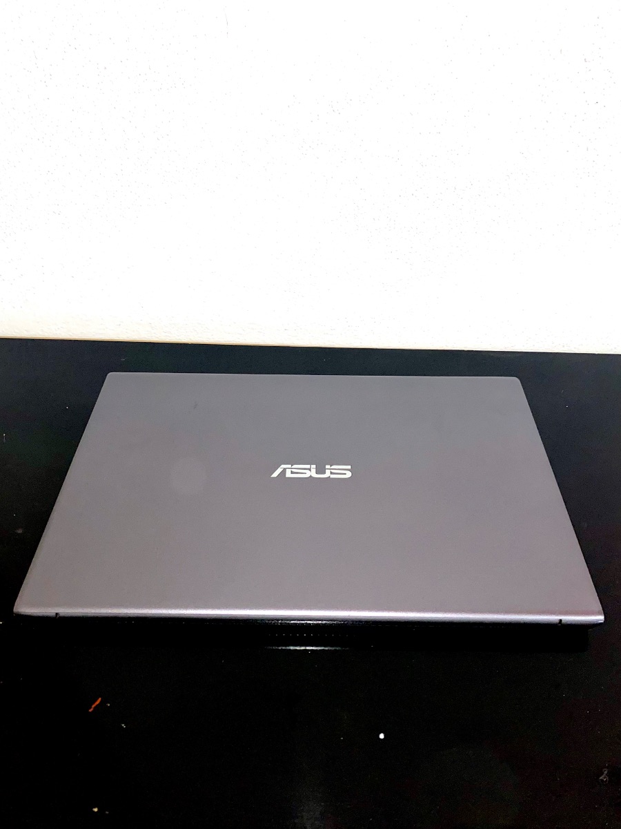 ASUS VivoBook 15 X512JAU – Intel Core i7 – Excelente estado