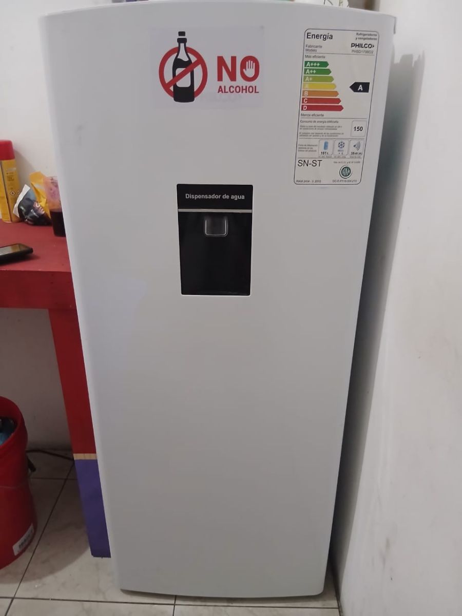 Heladera Philco con Dispenser Excelente Estado – Bajo Consumo