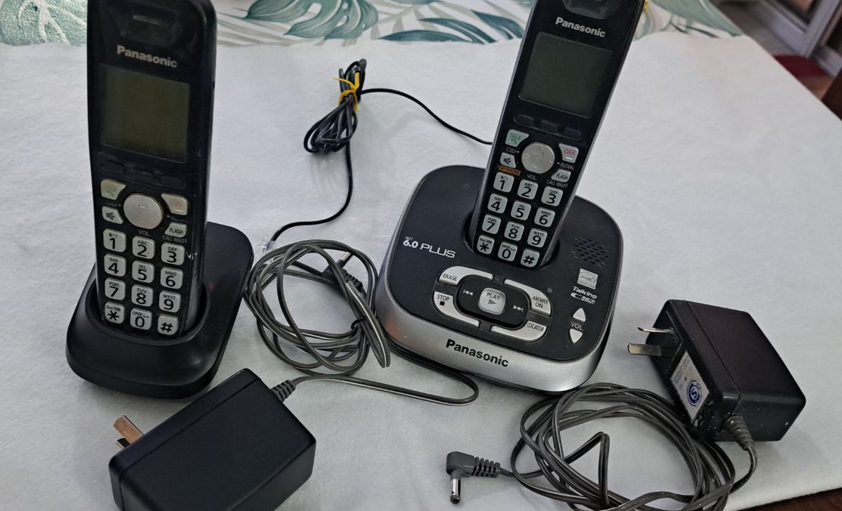 Telefono inhalambrico Panasonic KX-TG4031