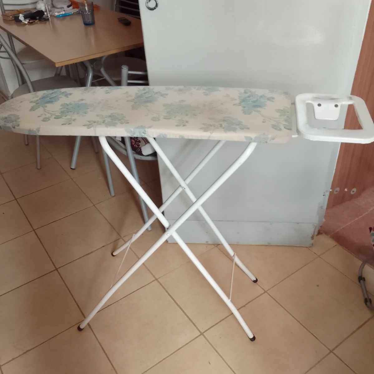Vendo tabla de planchar en buen estado 