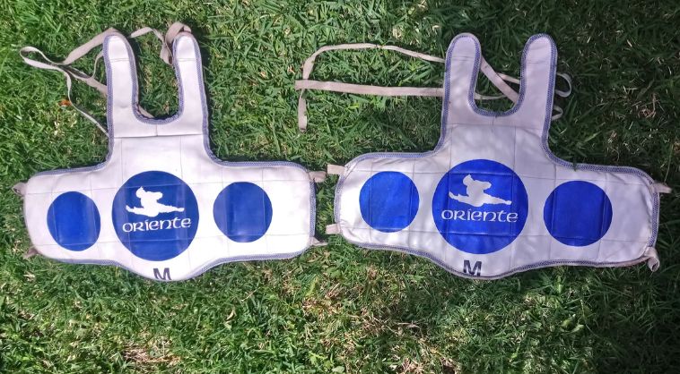 3 Pecheras Profesional De Taekwondo, Boxeo, Kick Boxing, etc. Oriente