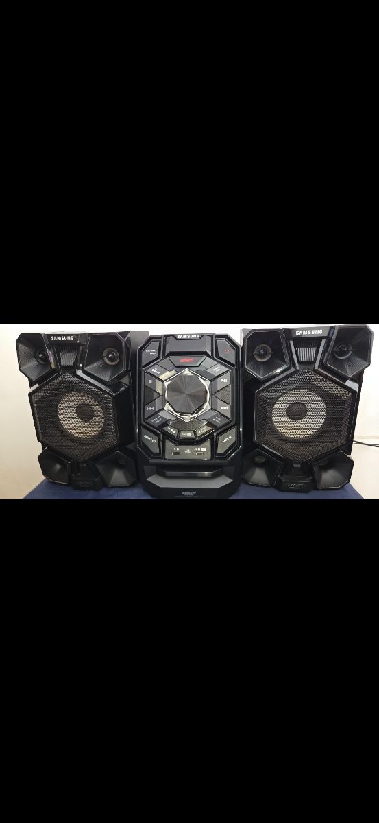 Samsung Giga Sound Blast