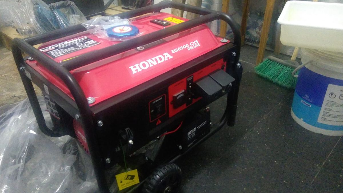 Generador Honda EG6500CXS DELUXE