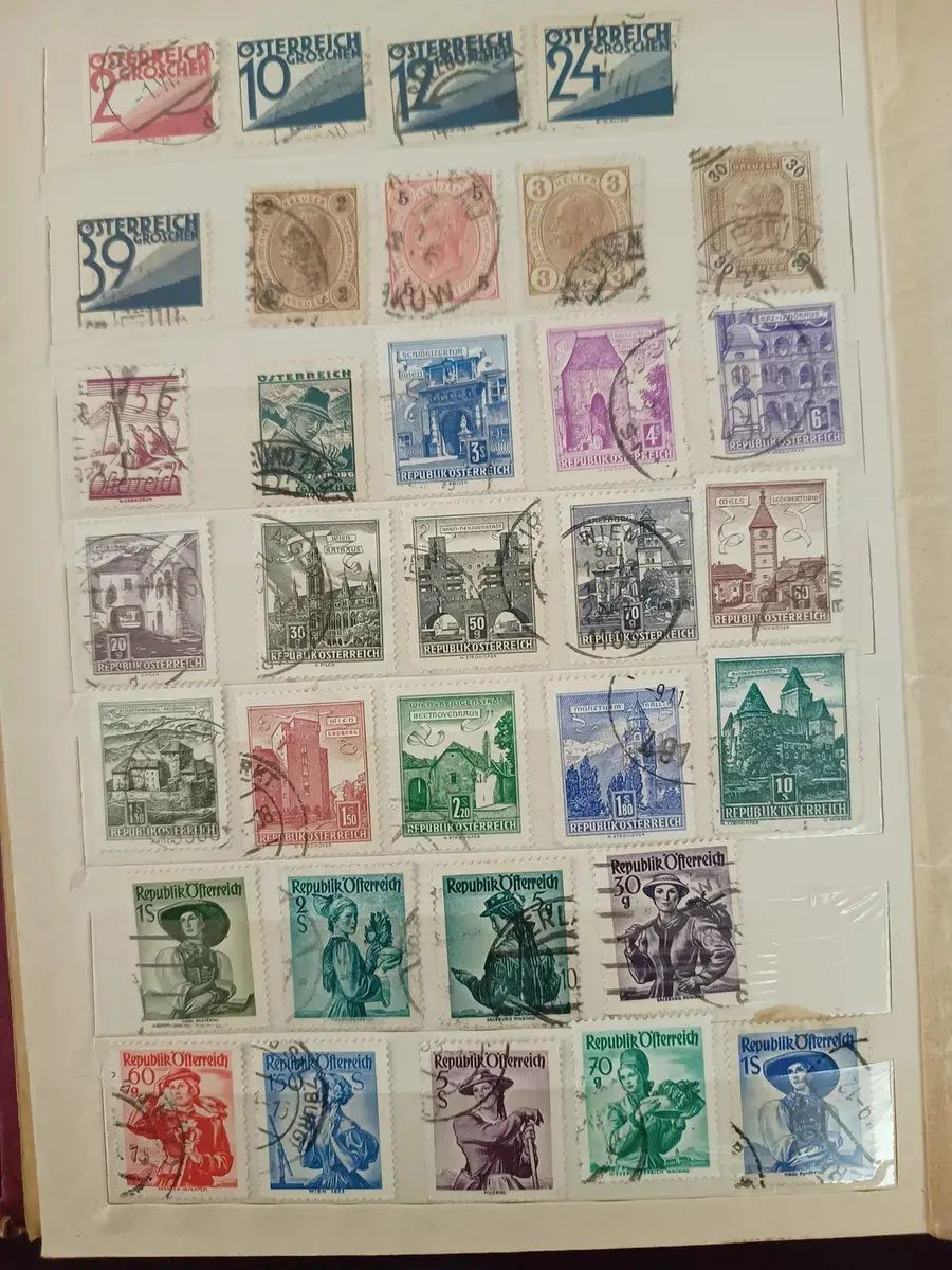 440 Estampillas de Alemania, Austria y Suiza- Incluye clasificador