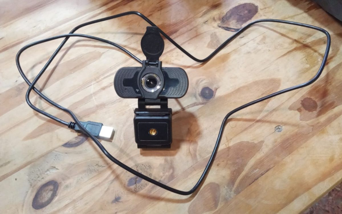 Cámara Web Gadnic FHD 1080p Micrófono 30 FPS Múltiple Sistema Operativo 