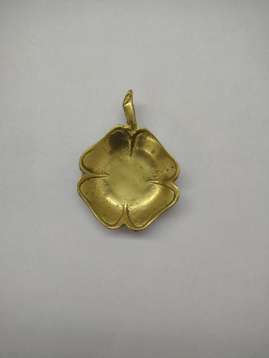 Adorno De Bronce - Cenicero Hoja (Usado)