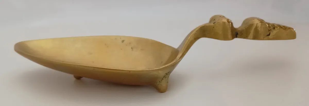 Antiguo cenicero de bronce - Decorativo