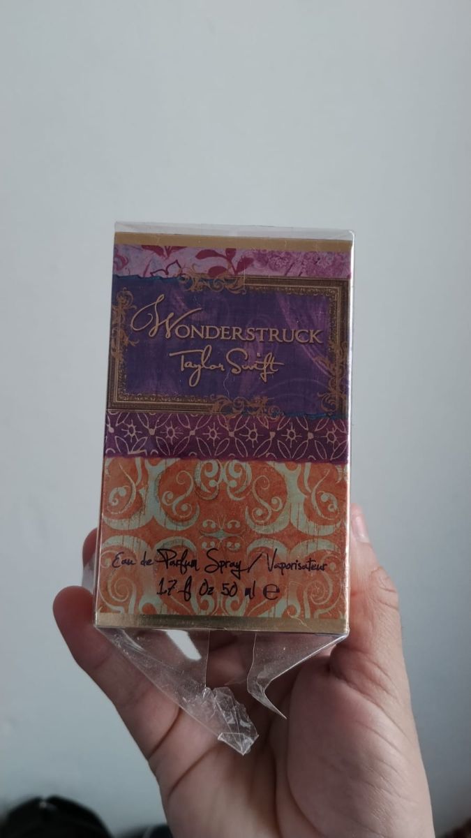Perfume original Wonderstruck by Taylor Swift (50 ml).