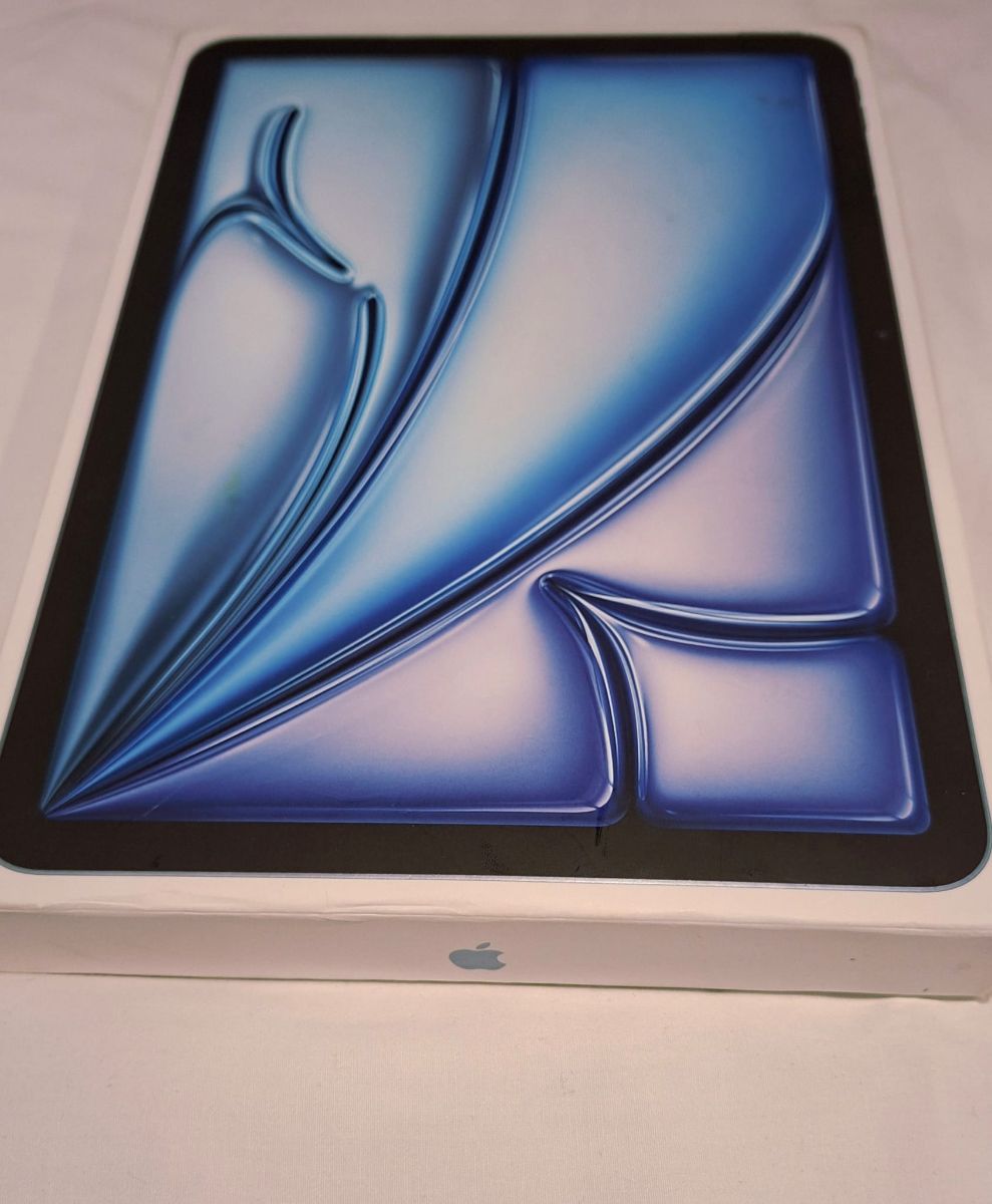 IPAD AIR 11 - inch