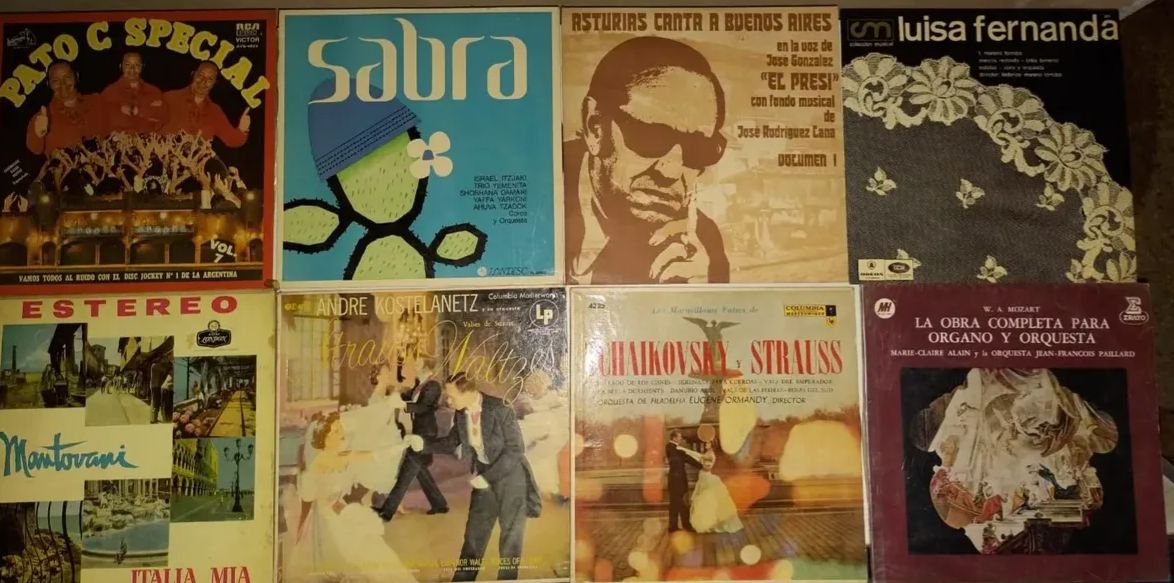lp vinilos de tango y folklore $5000 c/u. Más de 10 oferta 4000 c/u