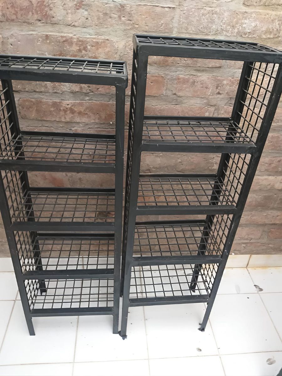 2 organizadores multiuso de  hierro buen estado