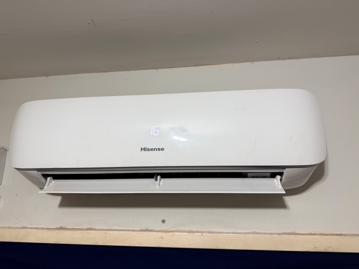 Aires Acondionado Inverter FRIO/CALOR de 3.200 Frigorias