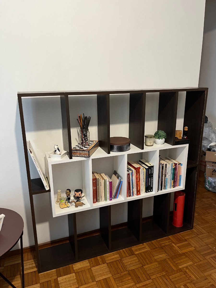 Biblioteca multifuncional