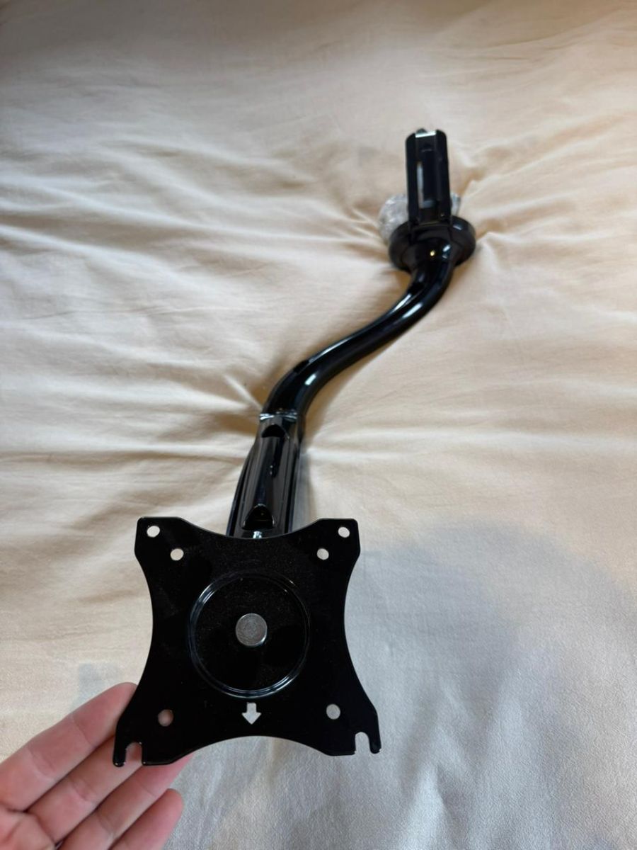 Brazo articulado para monitor tipo hidráulico