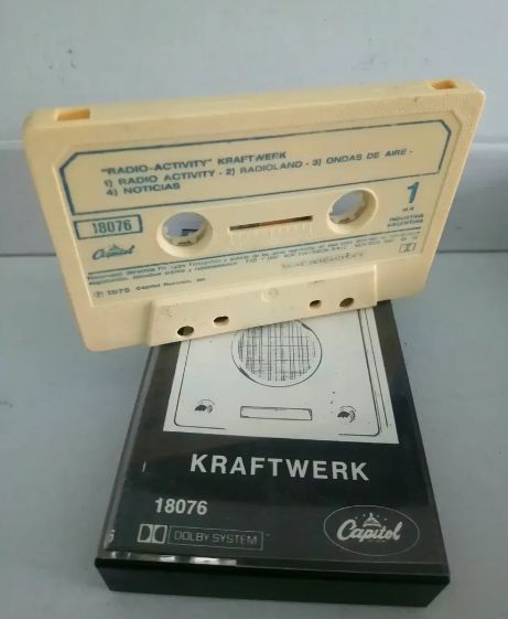 Cassette De Kraftwerk Radio-activity
