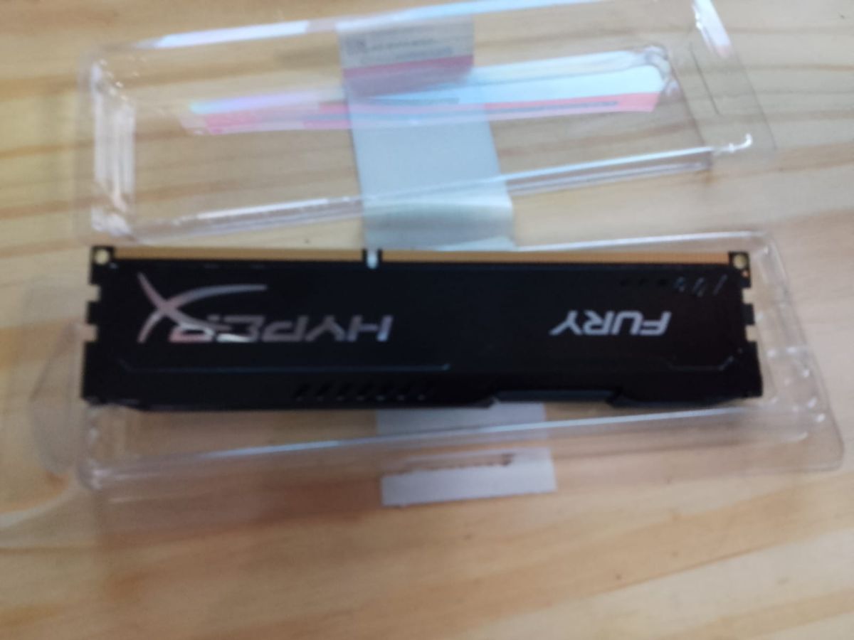 RAM Kingston HyperX Fury 8GB DDR3 1600MHz CL10 (HX316C10F/8) NUEVA