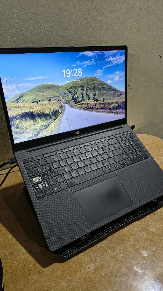 Notebook HP 255 G10