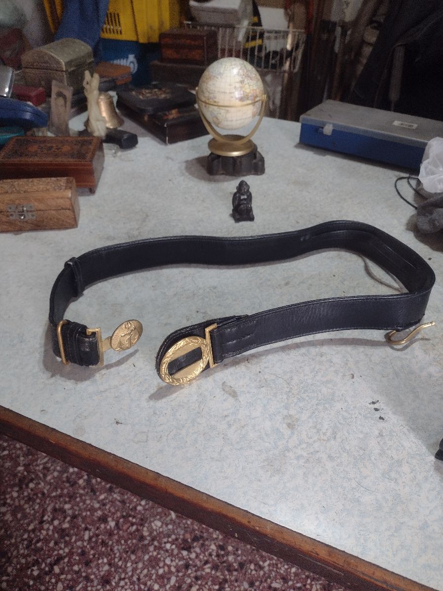 Cinturón de Gala de la Armada Argentina - 90 cm - Cuero y Bronce. Militaria Original
