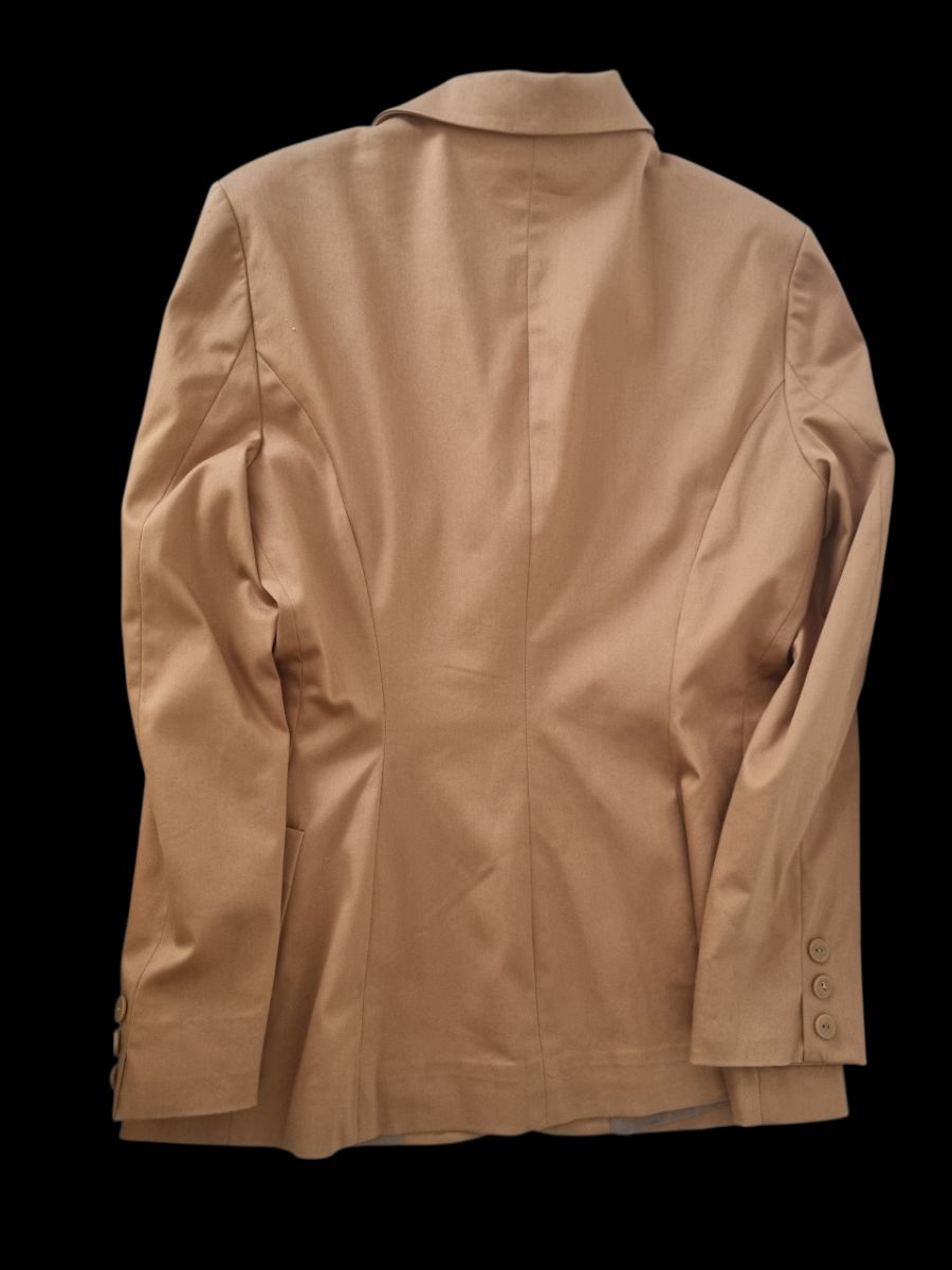 Blazer Zara color camel