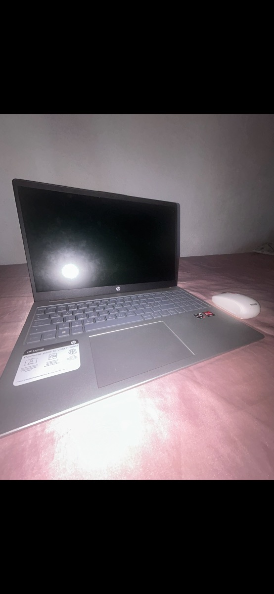 Notebook HP 15-fc0075la – Excelente estado