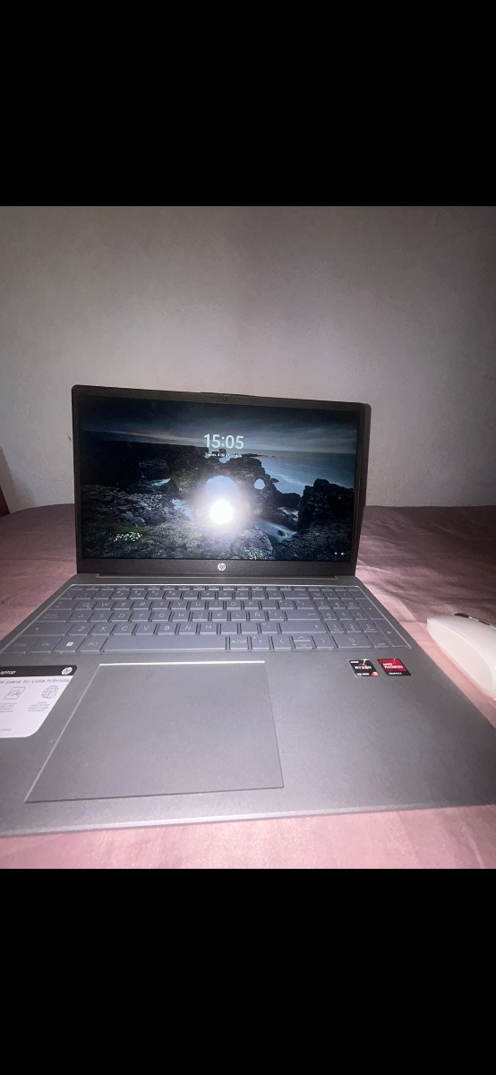 Notebook HP 15-fc0075la – Excelente estado