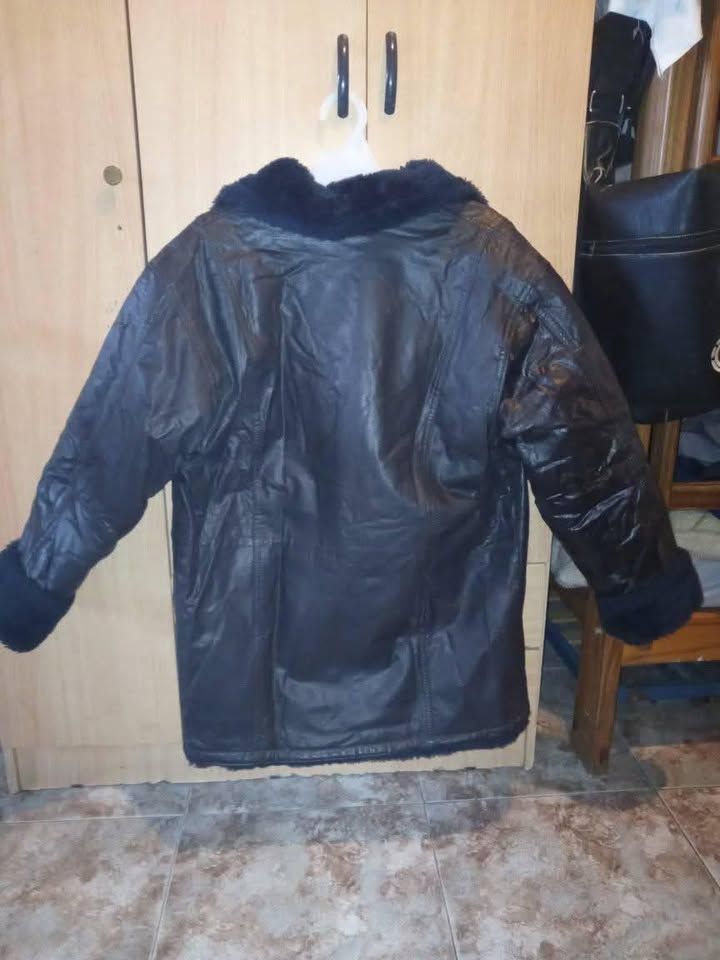 Campera abrigada interior tipo corderito (sintético)