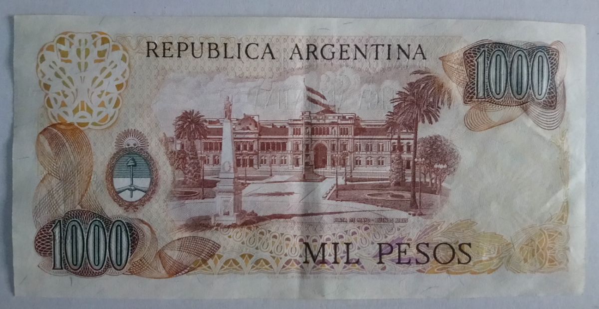 3 Billetes de 1000 pesos ley impecables.