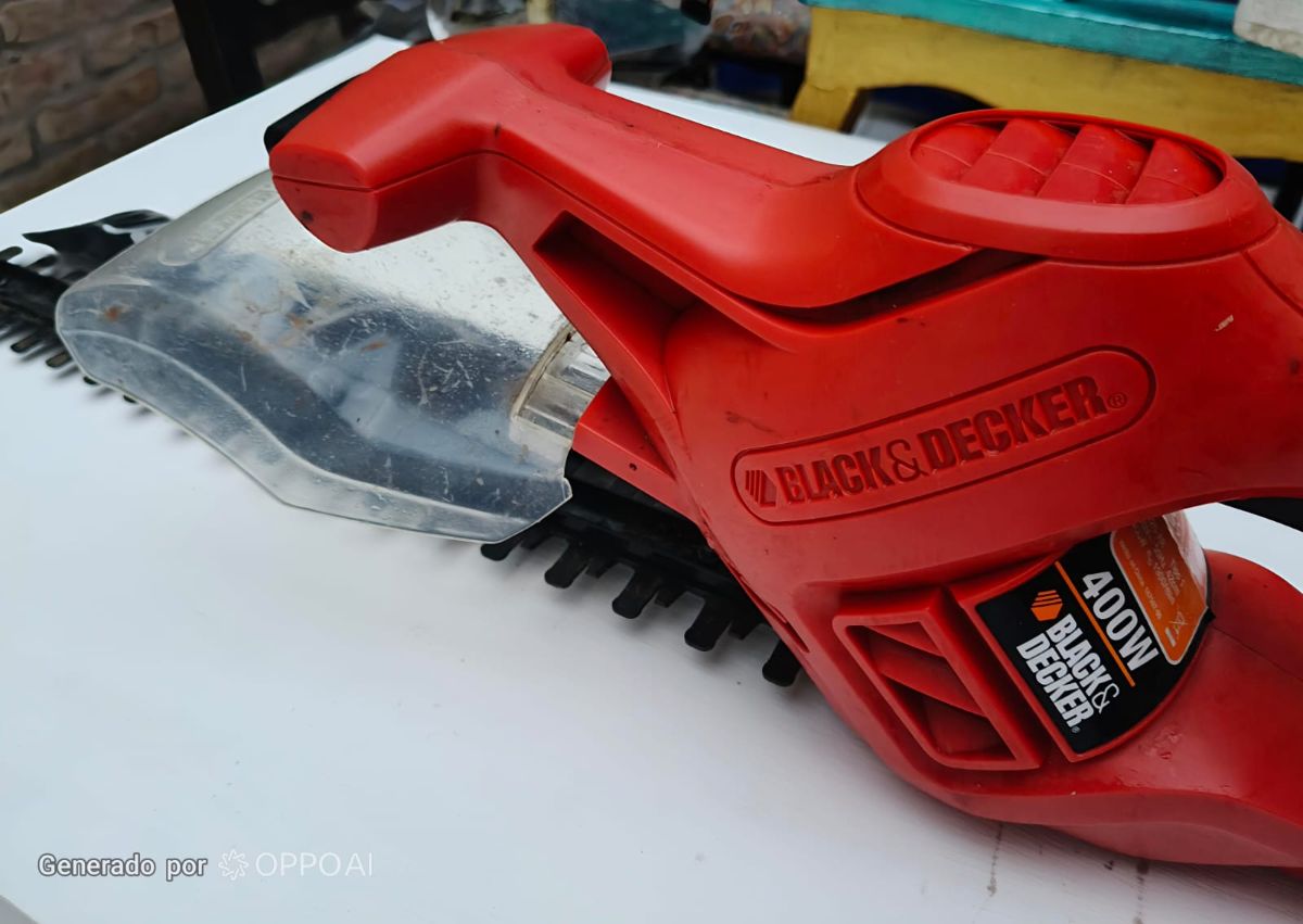 cortacerco electrico anda perfecto. oferta