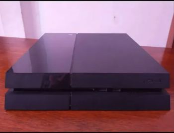 Sony Playstation 4 500gb - Sin Joystick