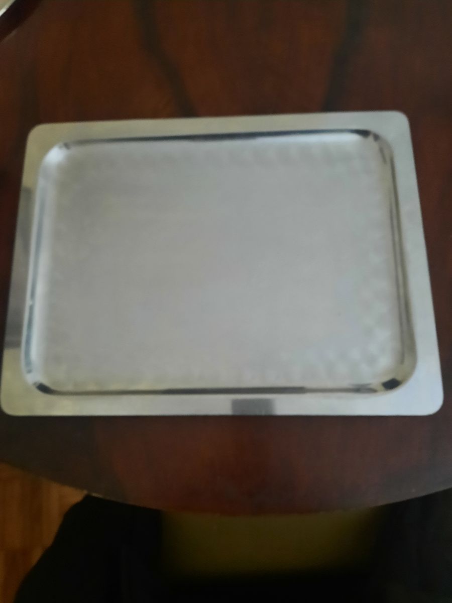 BANDEJA DE ACERO INOXIDABLE RECTANGULAR BUEN ESPESOR