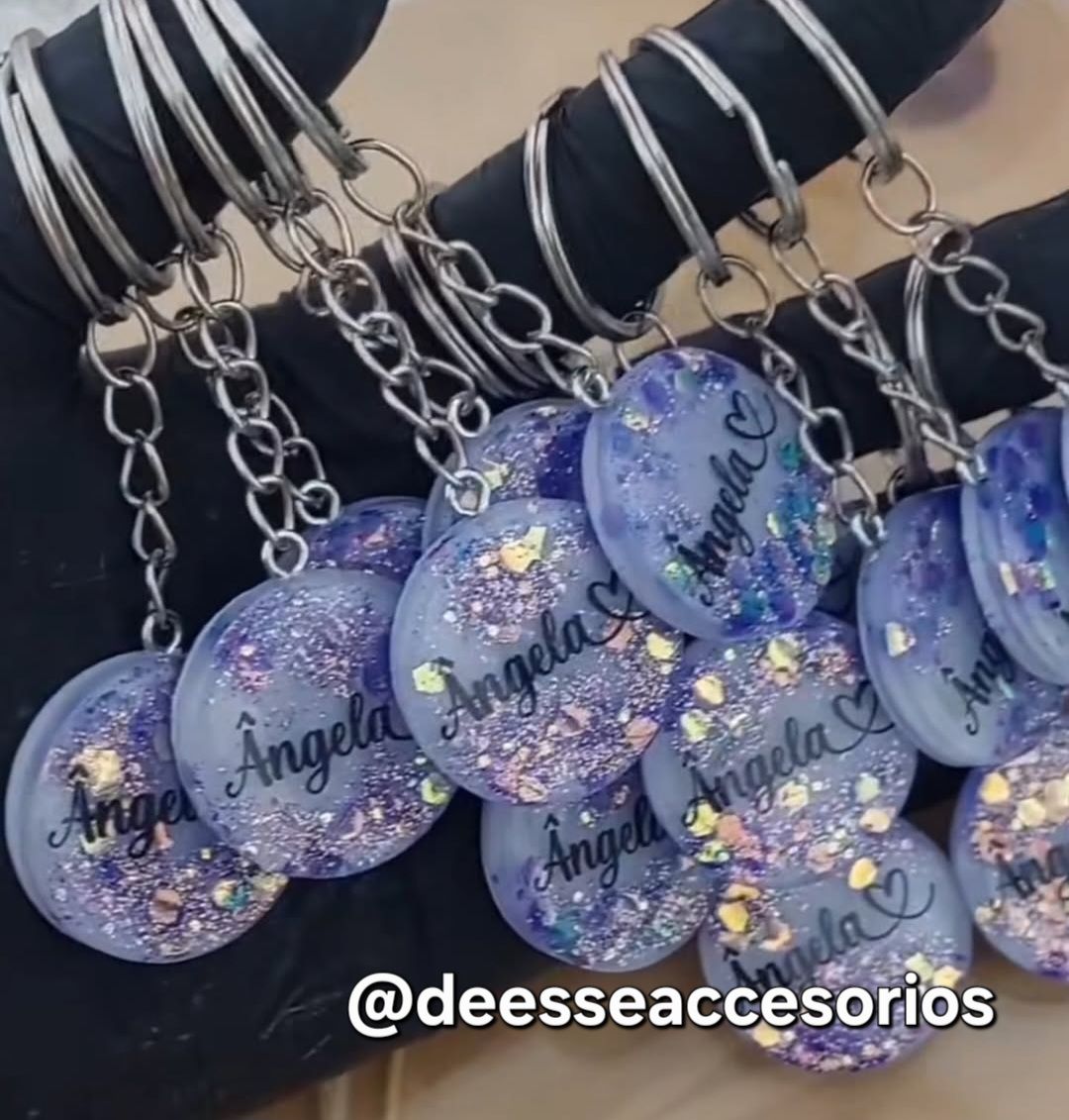 Llaveros de resina personalizados