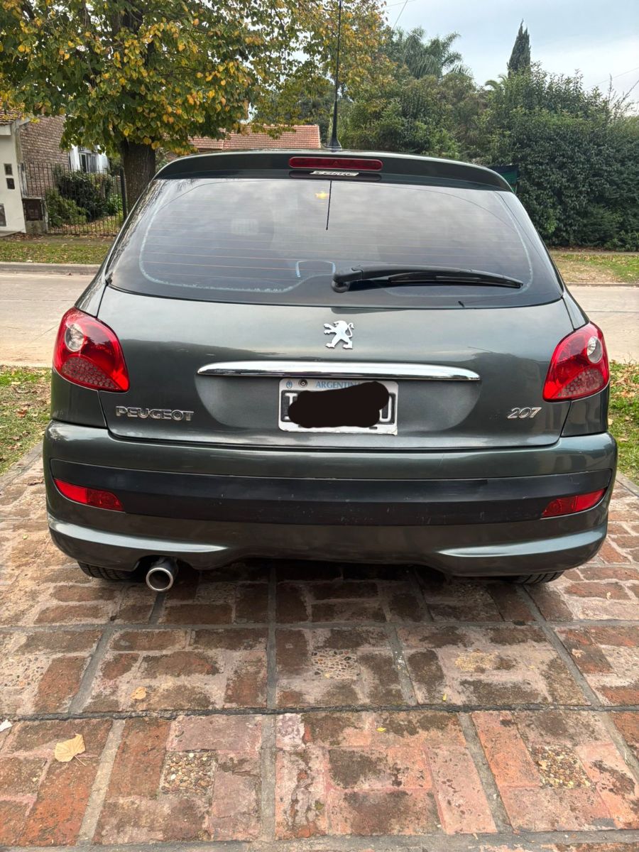 Peugeot 207