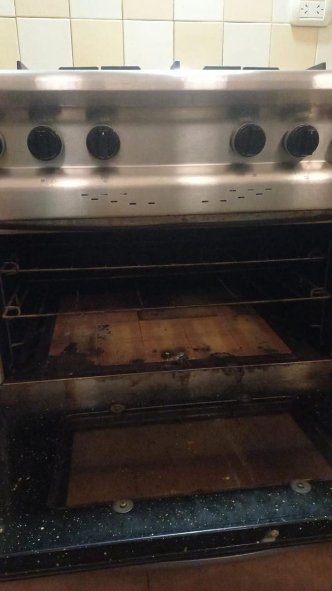 Cocina uso comercial. acero inoxidable