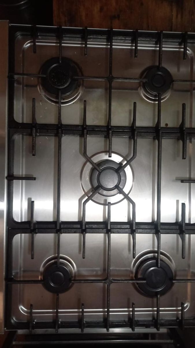 Cocina uso comercial. acero inoxidable