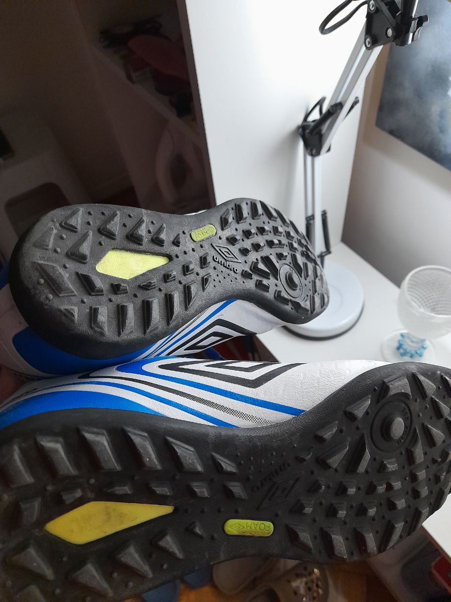 Botines Umbro 41 usados