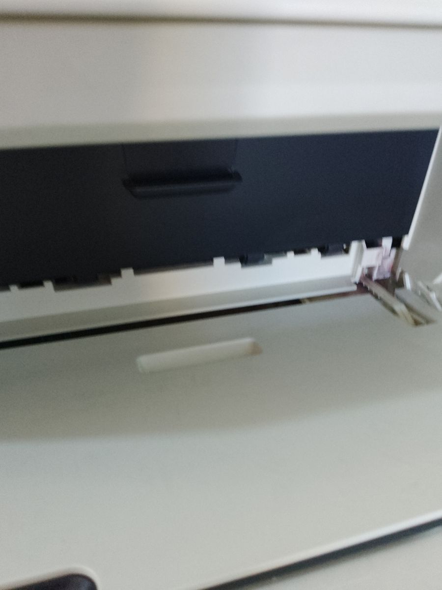 Impresora HP DESKJET INK ADVANTAGE 2540 All-in-one series. Todo en 1: imprime y escanea.