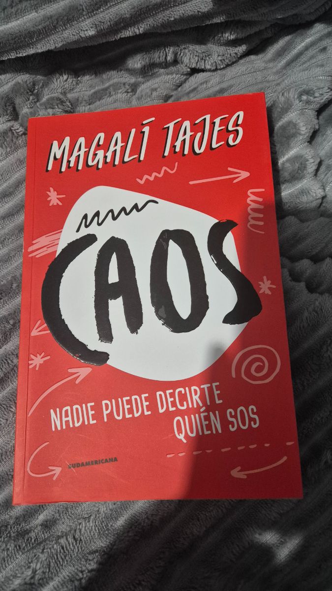 CAOS NADIE PUEDE DECIRTE QUIEN SOS