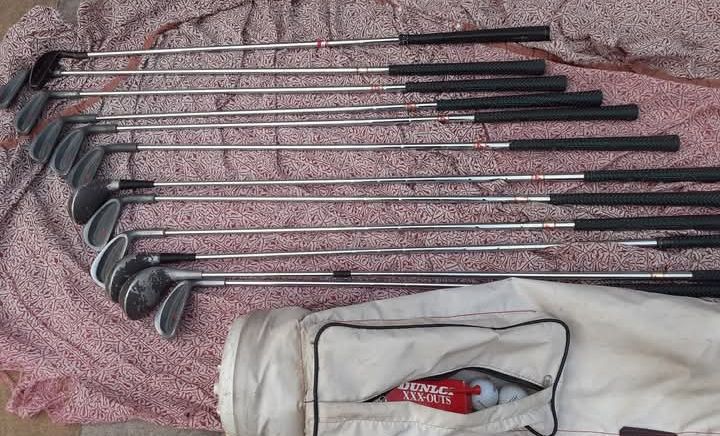 Set palos de golf