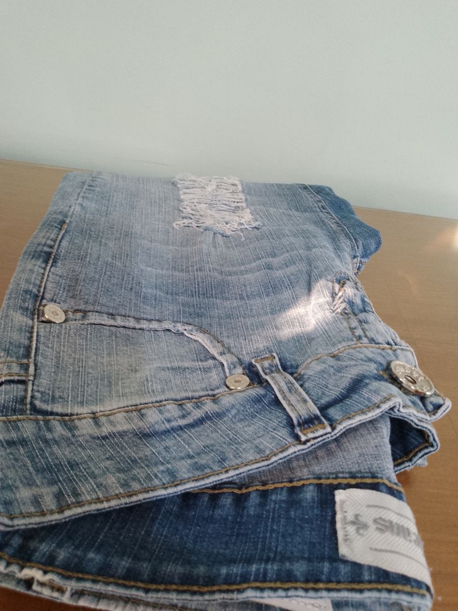 Conjunto de 2 piezas: jean Sweet + blusa rayada con broderie .