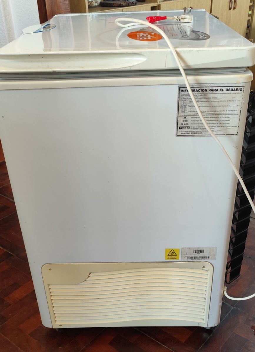 Freezer Gafa 210 L muy bueno