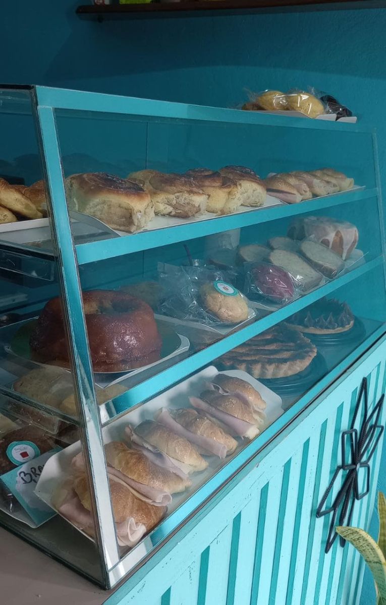 VITRINAS EXHIBIDORAS PARA COMERCIO/PANADERIA/CAFETERIA 15.4078-3285