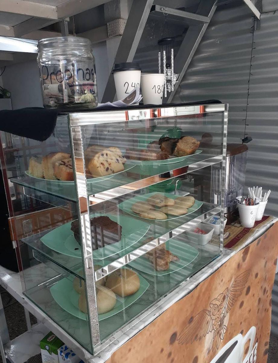 VITRINAS EXHIBIDORAS PARA COMERCIO/PANADERIA/CAFETERIA 15.4078-3285