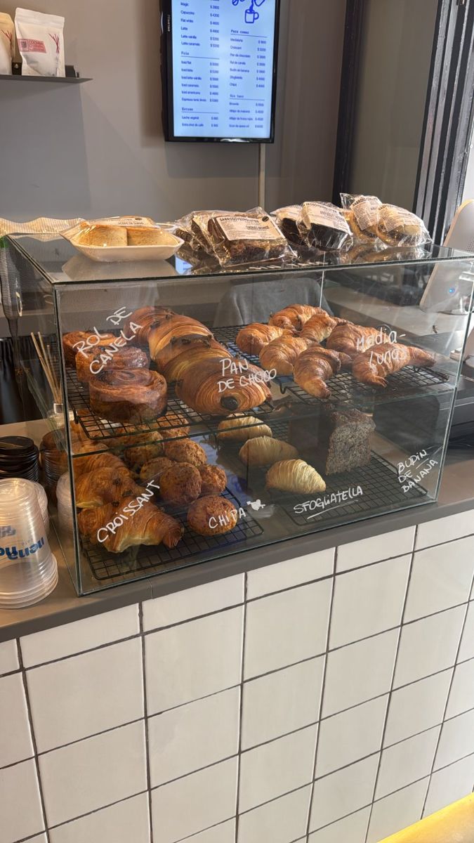 VITRINAS EXHIBIDORAS PARA COMERCIO/PANADERIA/CAFETERIA 15.4078-3285