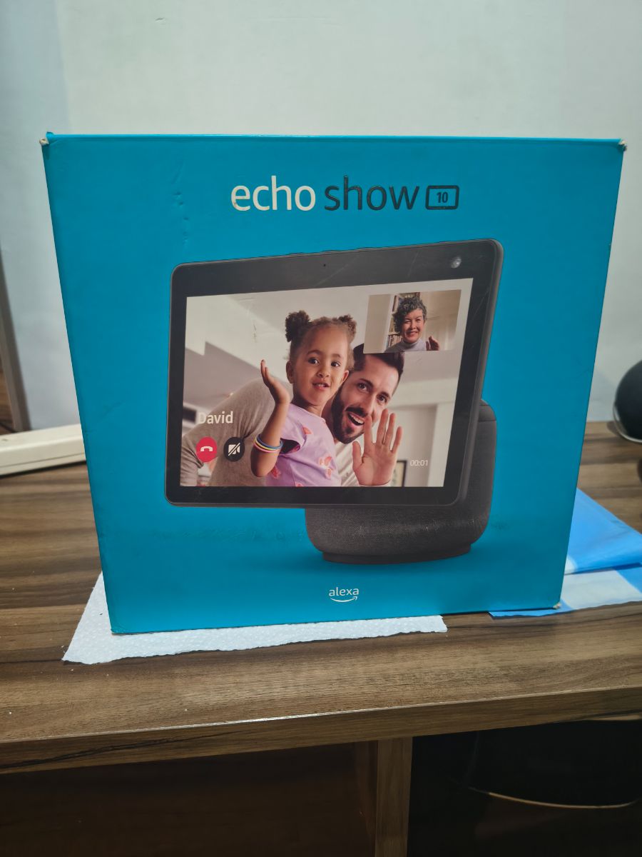 Echo show 10 Alexa