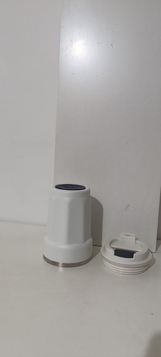 Baso termico acero inoxidable con censor de temperatura en tapa nuevo sin uso en caja