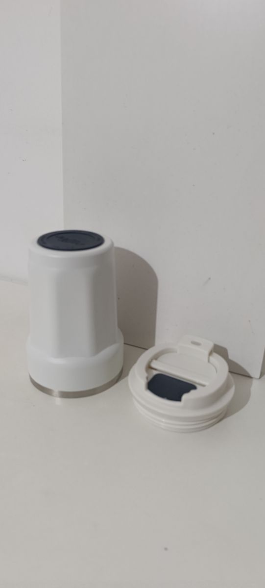 Baso termico acero inoxidable con censor de temperatura en tapa nuevo sin uso en caja