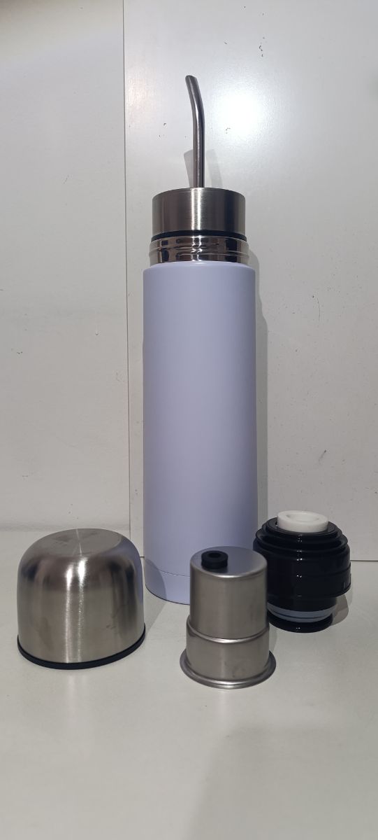 Termo mate autosevante de 750 ml de acero inoxidable capacidad nuevo sin uso en caja