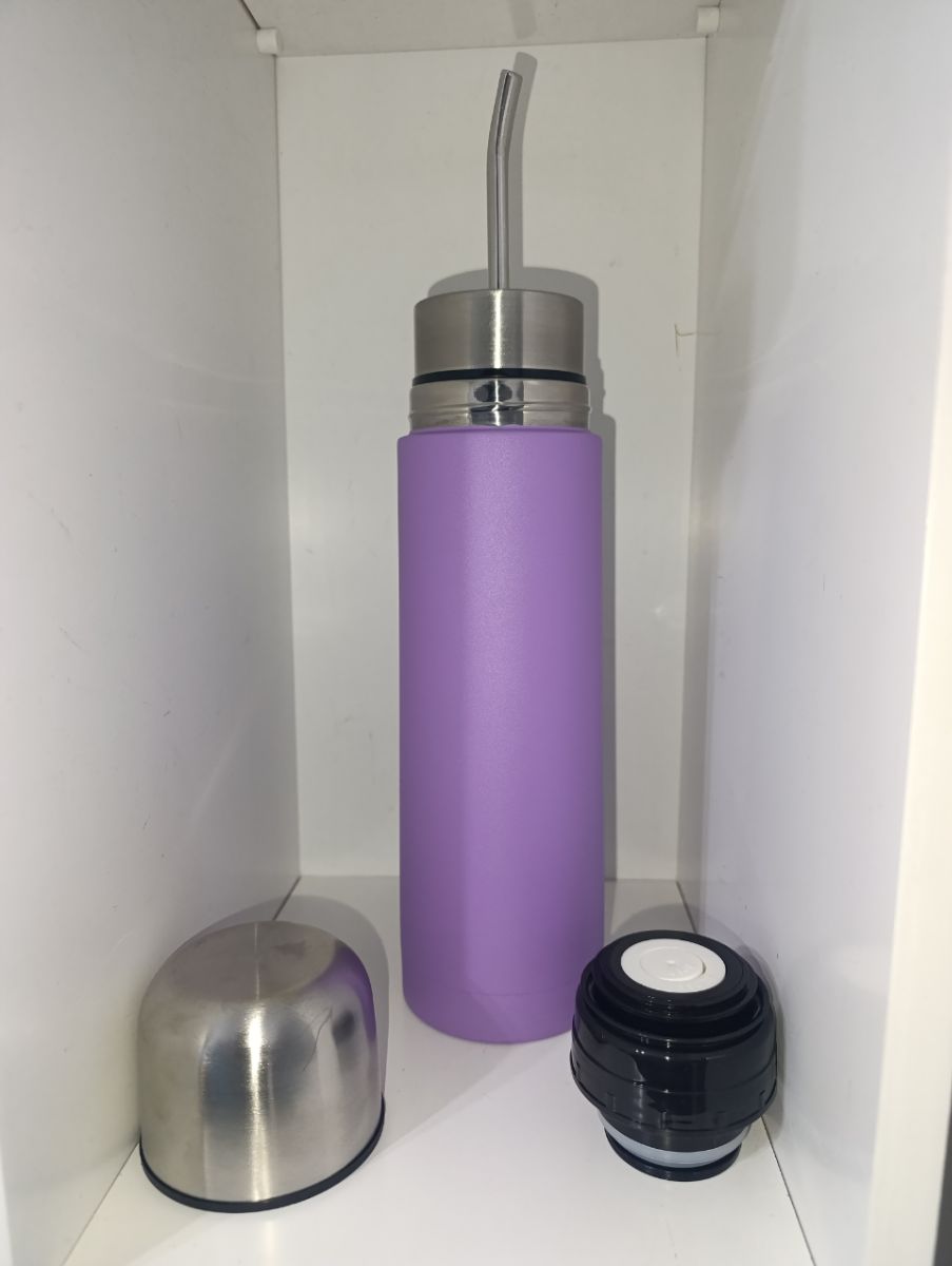 Termo mate autosevante de acero inoxidable de 750 ml nuevo en caja